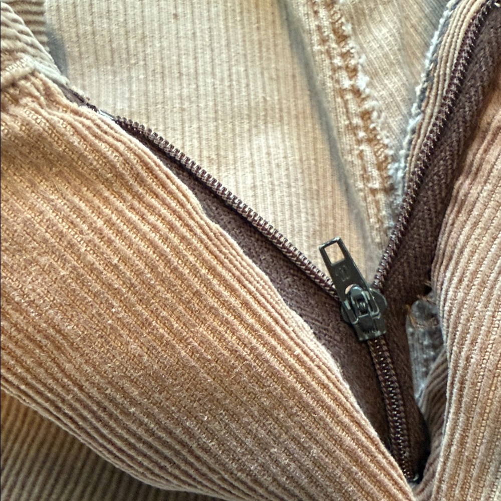 Super Groovy Authentic Vintage 70s Hippie Boho Tan Corduroy Wideleg Flares - Picture 11 of 16
